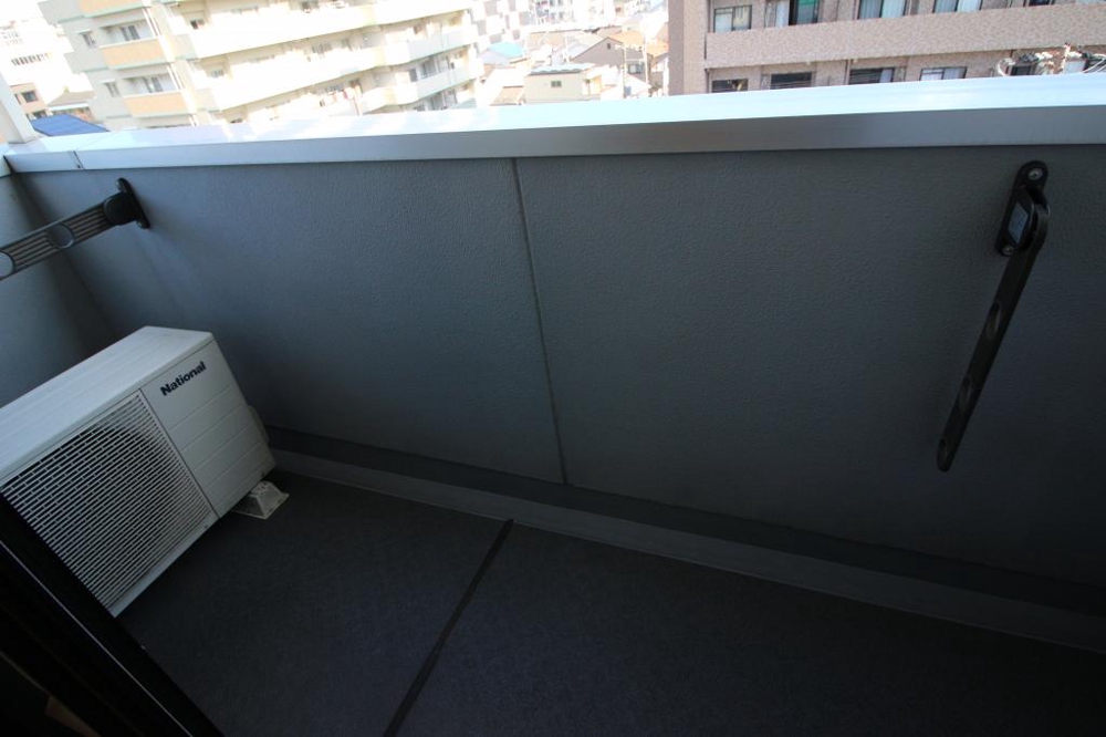 25/30 バルコニー