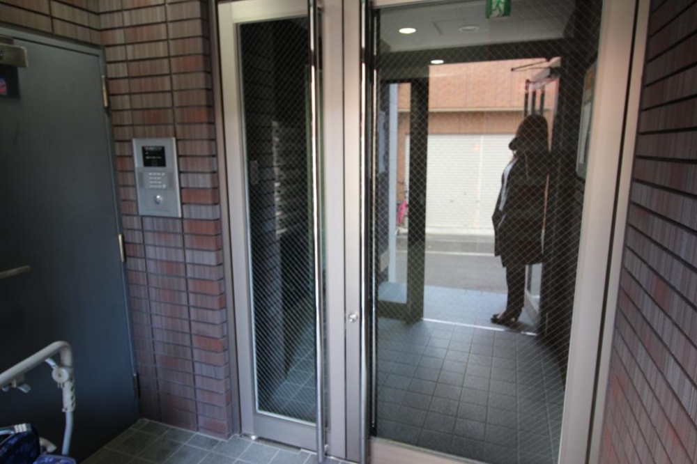 29/30 エントランス