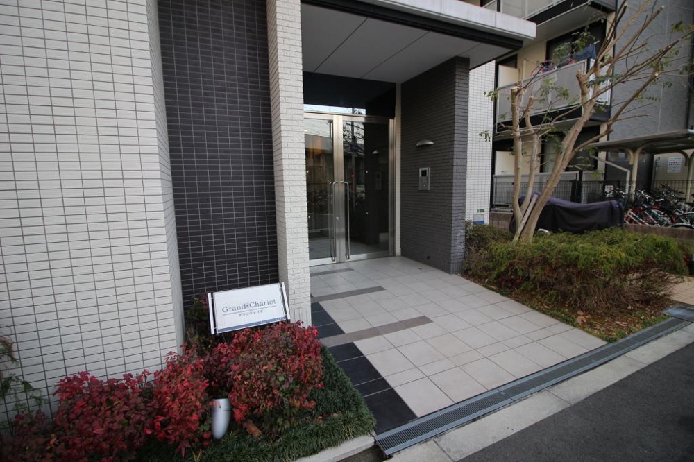 29/30 エントランス