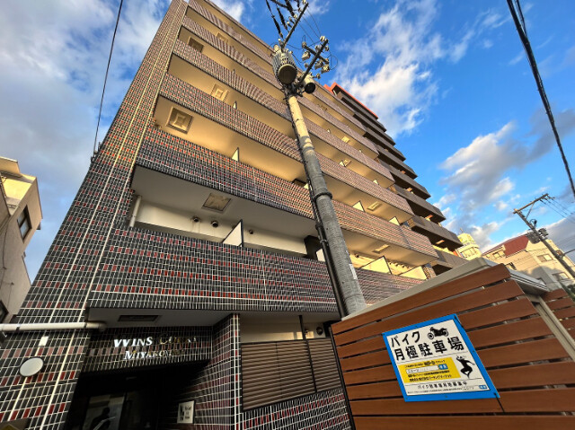 2/30 外観