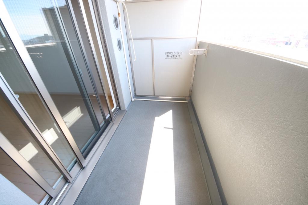 18/30 バルコニー