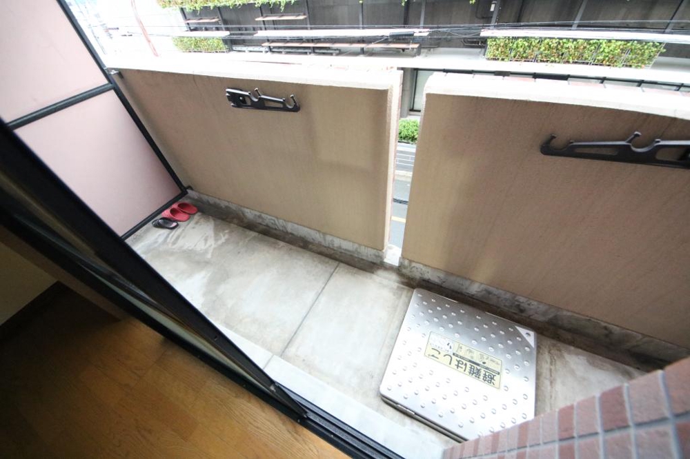 17/30 バルコニー