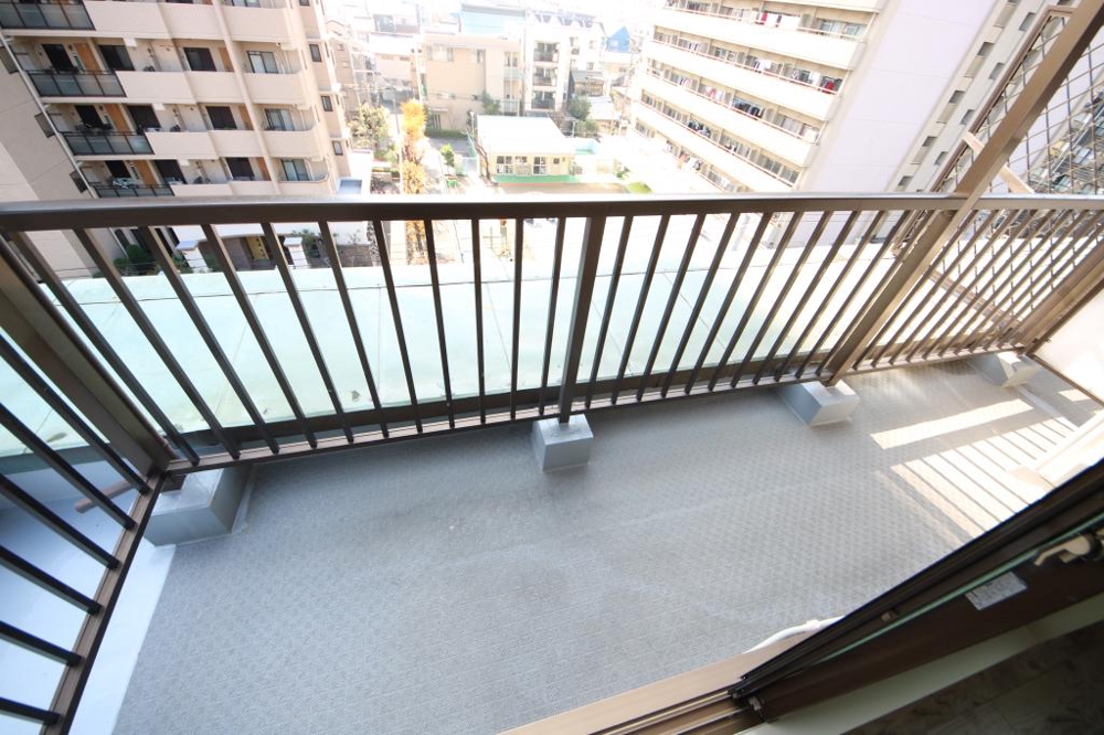 17/30 バルコニー