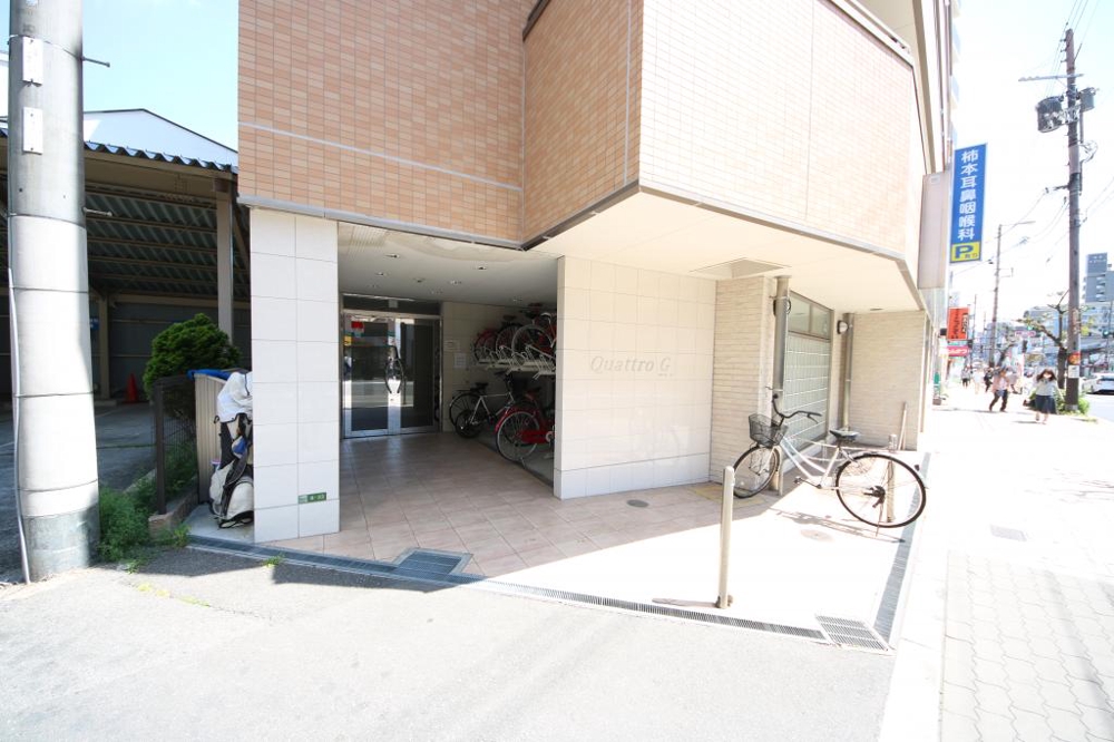 3/5 エントランス