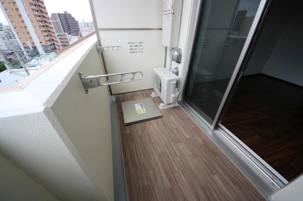 17/30 バルコニー