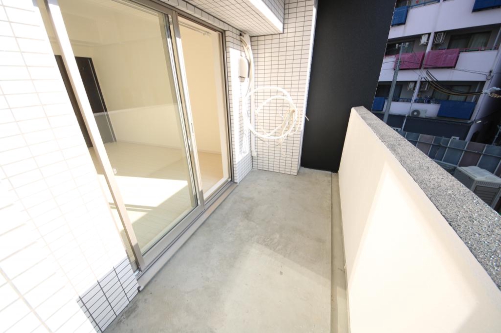 18/30 バルコニー