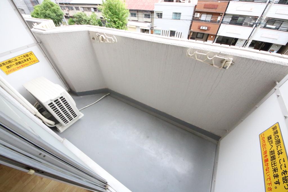 17/30 バルコニー