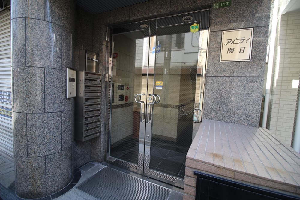 3/5 エントランス