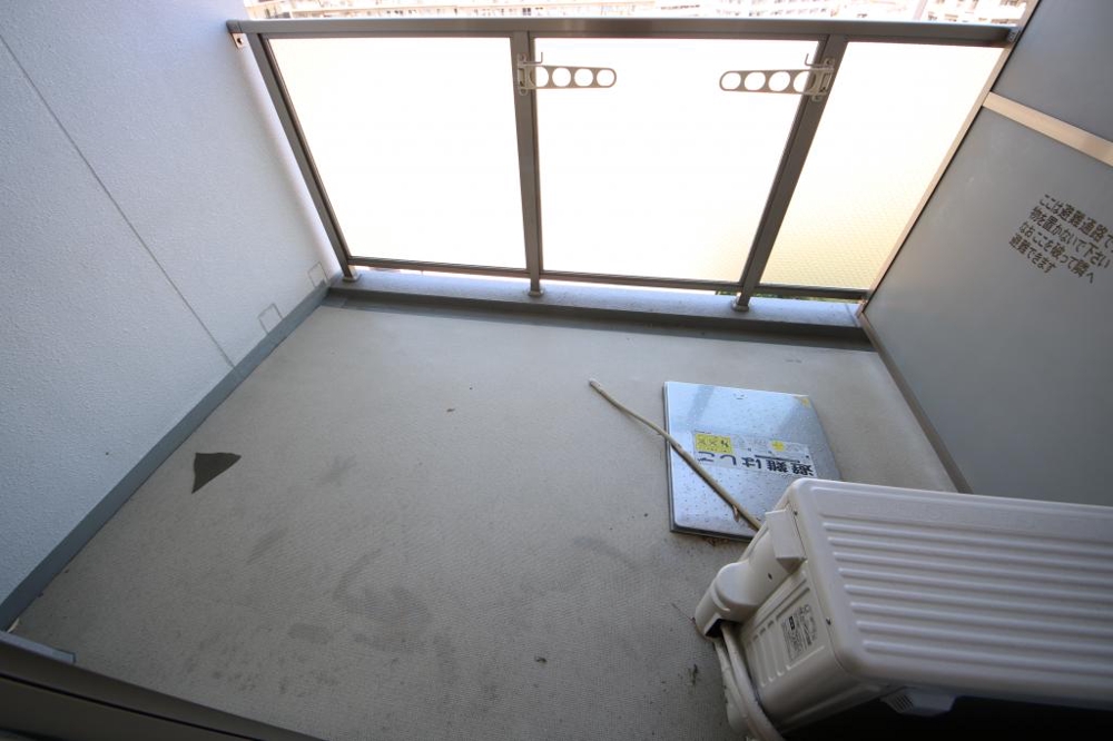 18/30 バルコニー