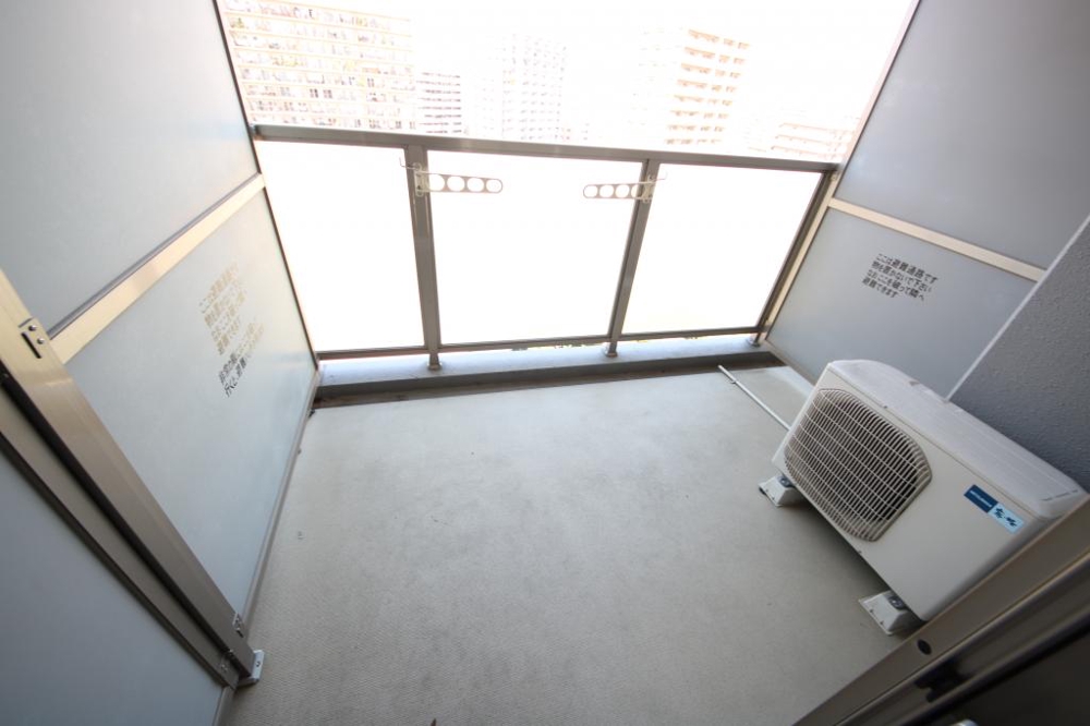 18/30 バルコニー