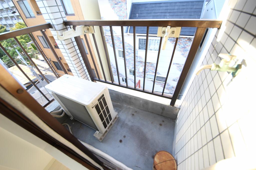 18/30 バルコニー