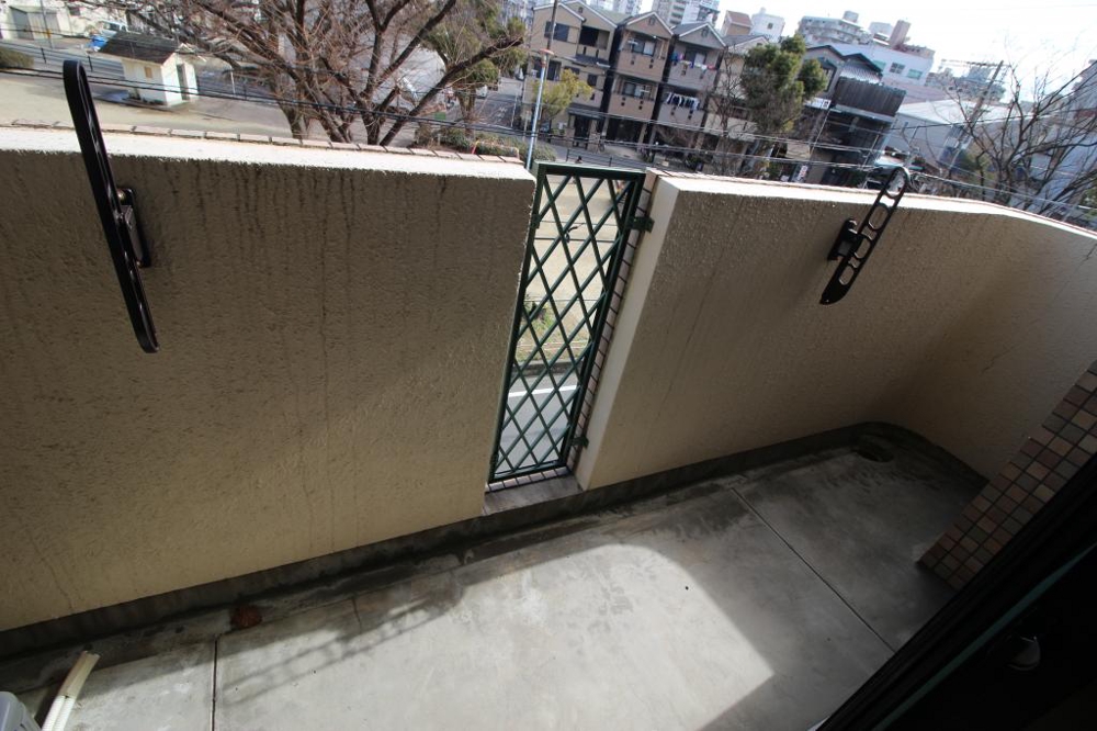 19/30 バルコニー