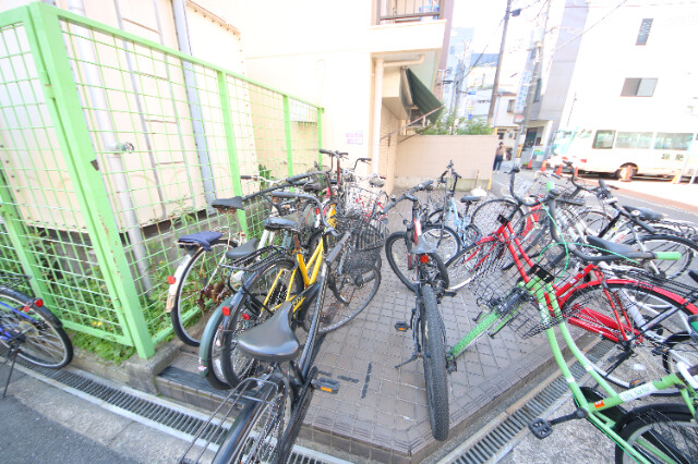 19/29 エントランス