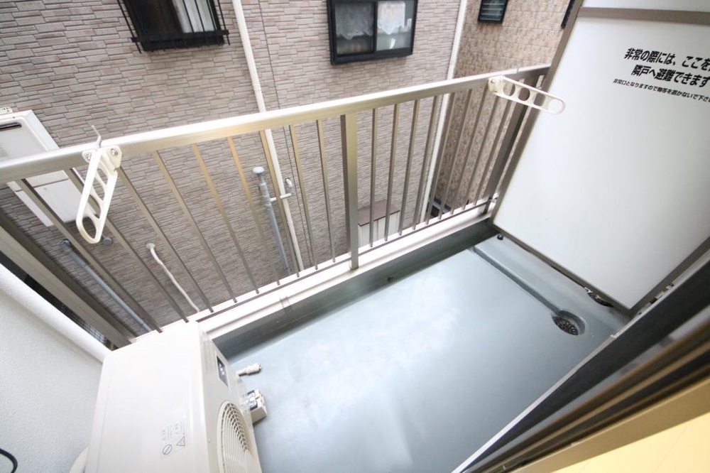 17/30 バルコニー