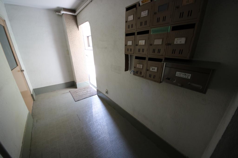 3/4 エントランス