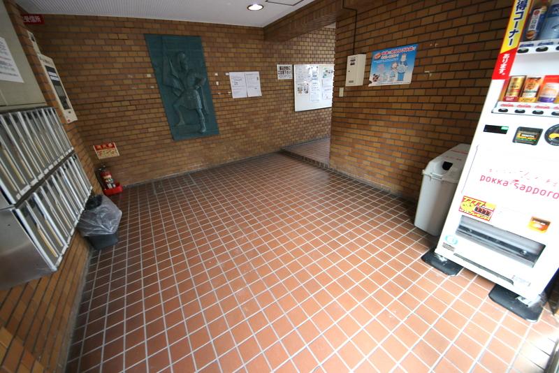 3/5 エントランス