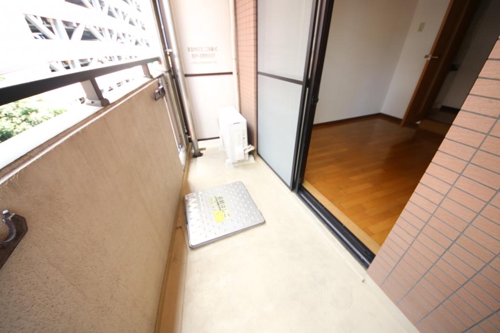 18/30 バルコニー