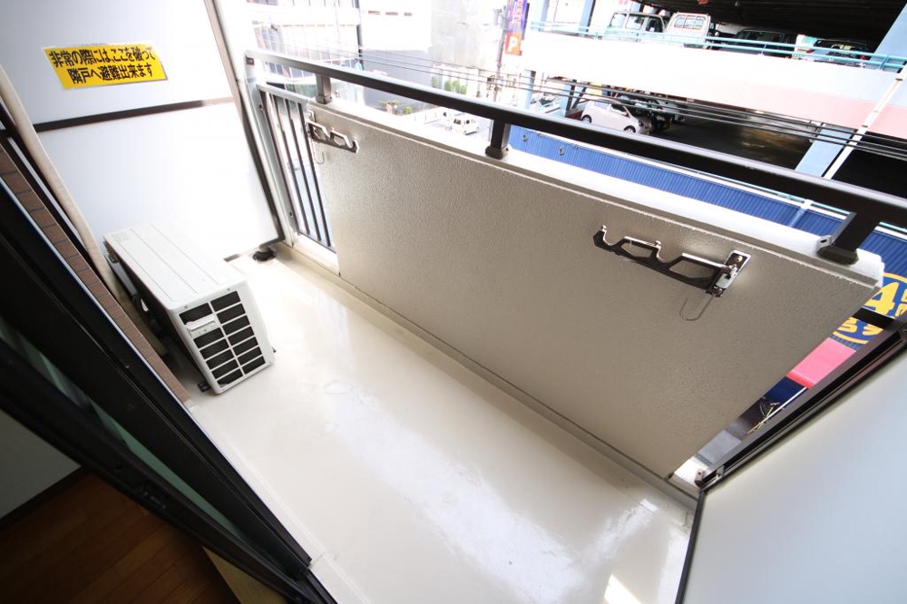 17/30 バルコニー