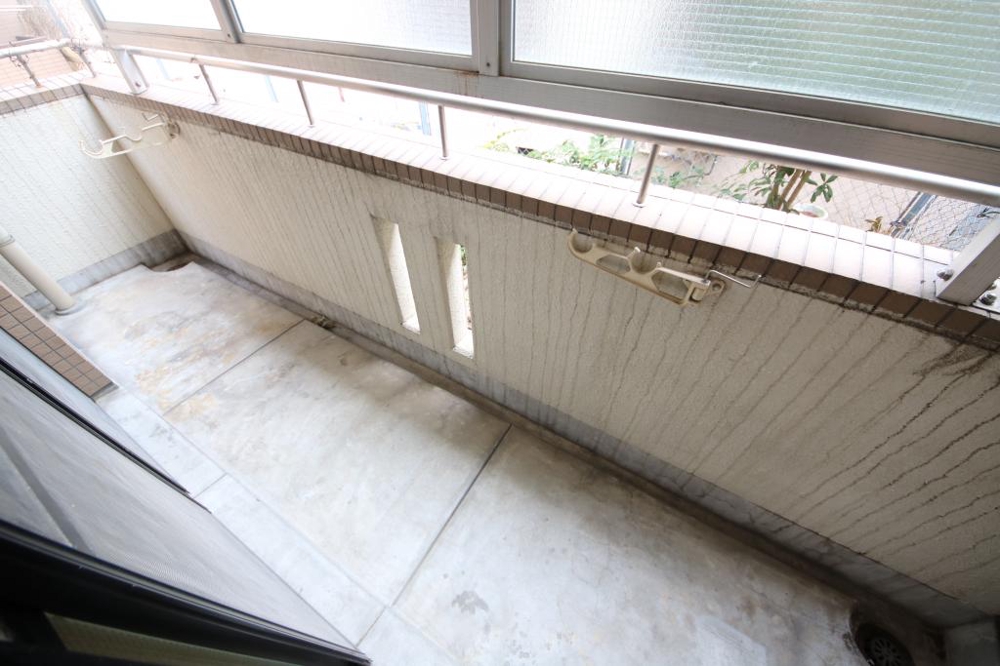 18/30 バルコニー