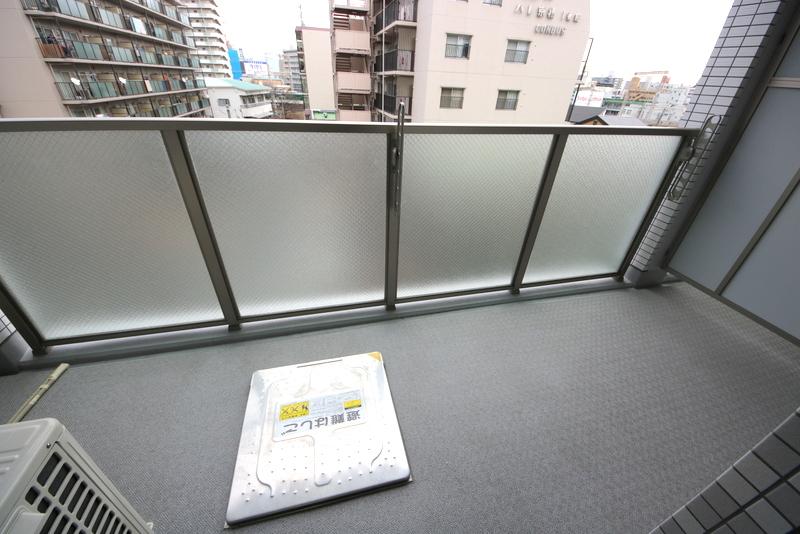 25/30 バルコニー