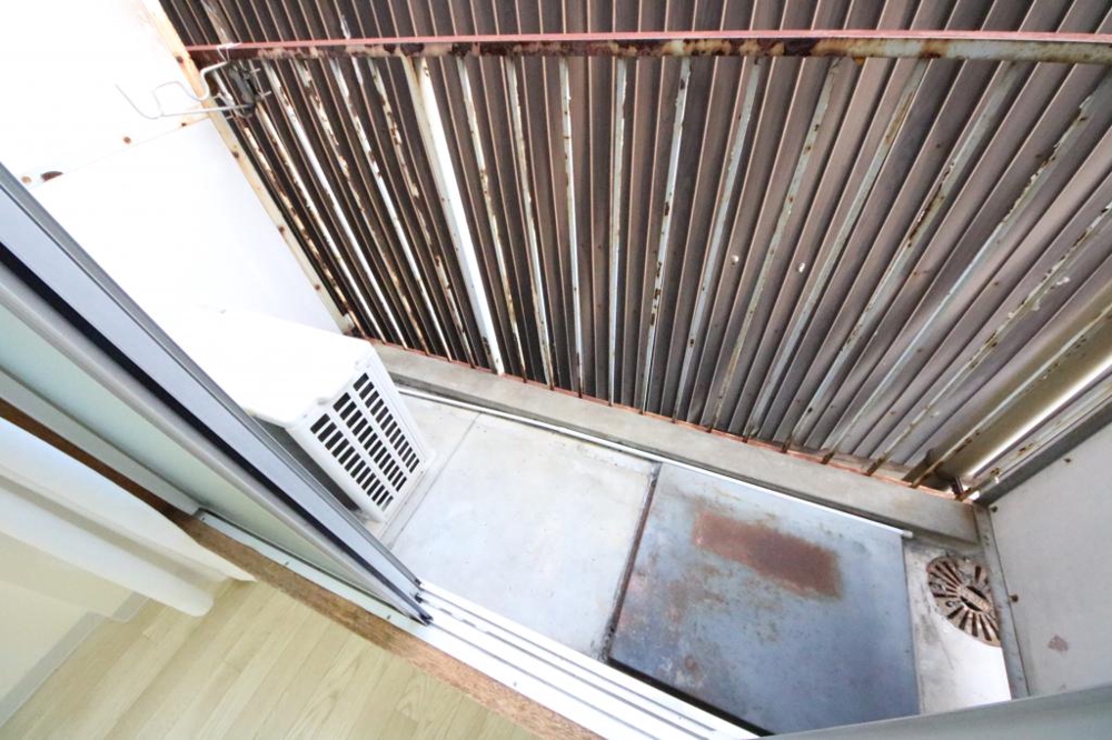 19/30 バルコニー