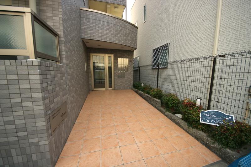 3/6 エントランス