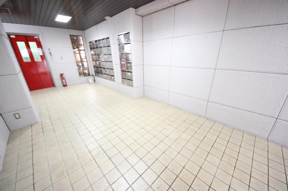 3/5 エントランス