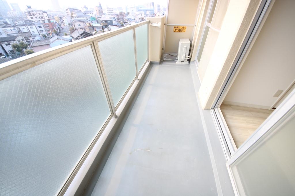 17/30 バルコニー