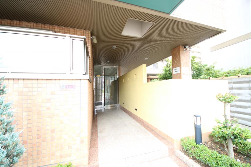 3/5 エントランス