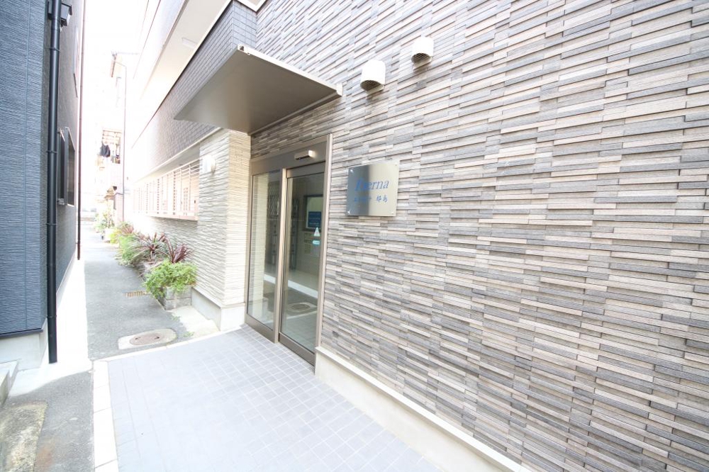 3/5 エントランス