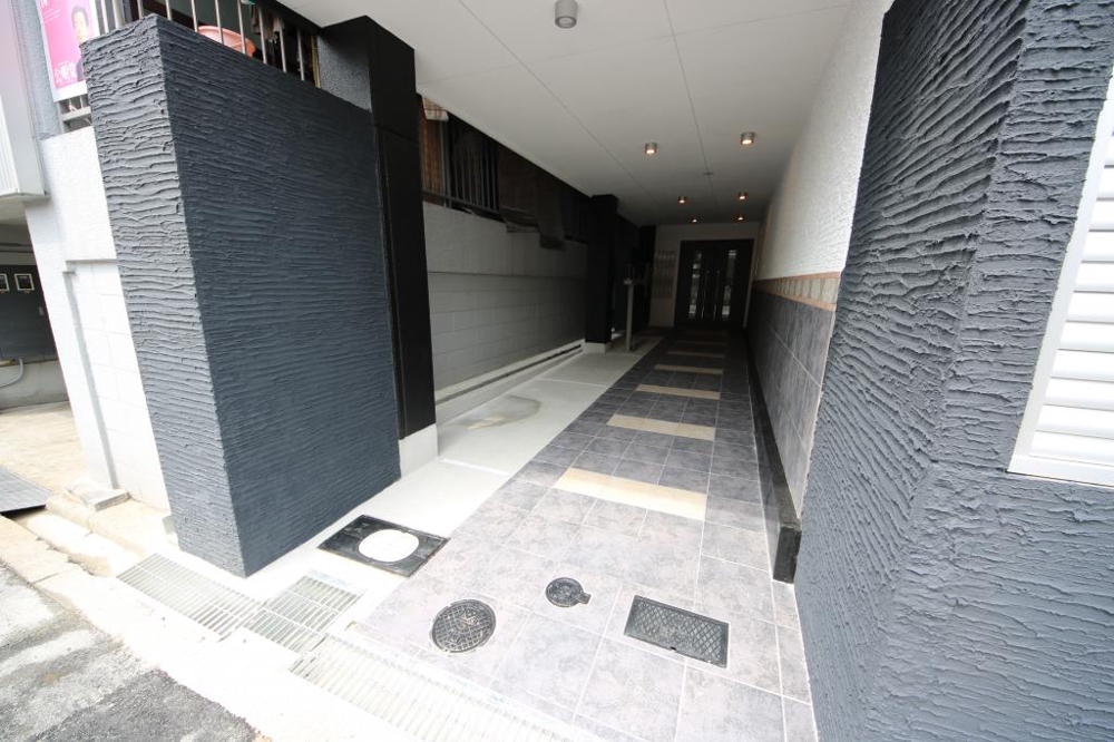 29/30 エントランス