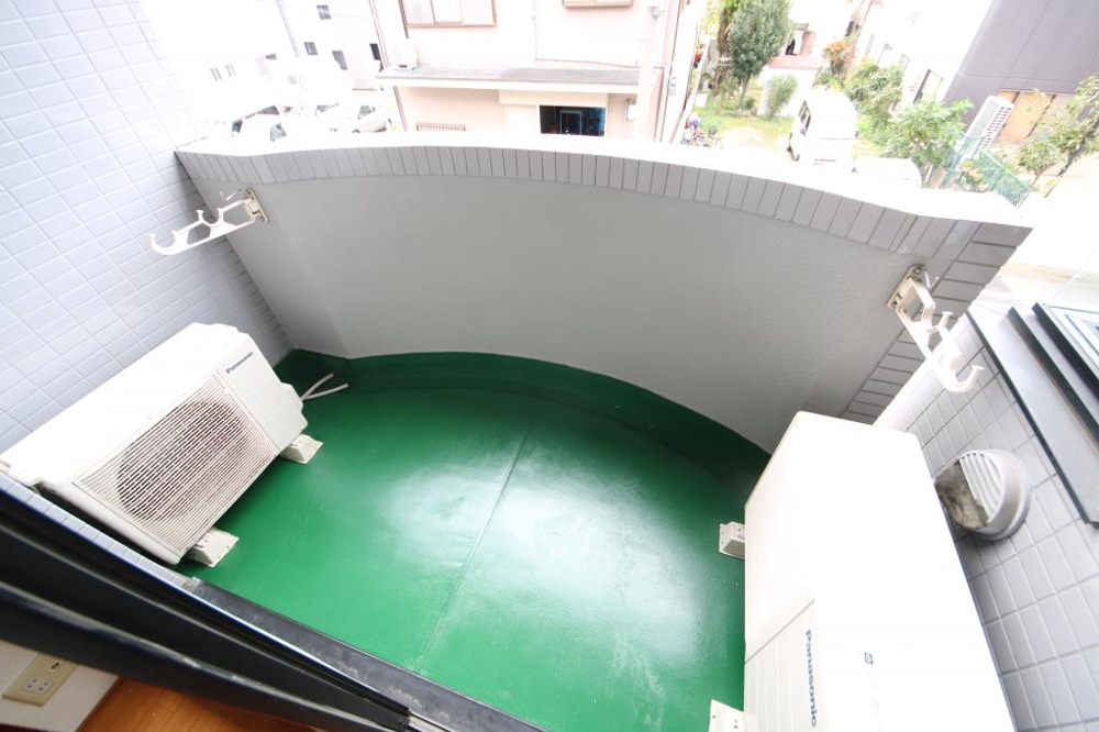 18/30 バルコニー