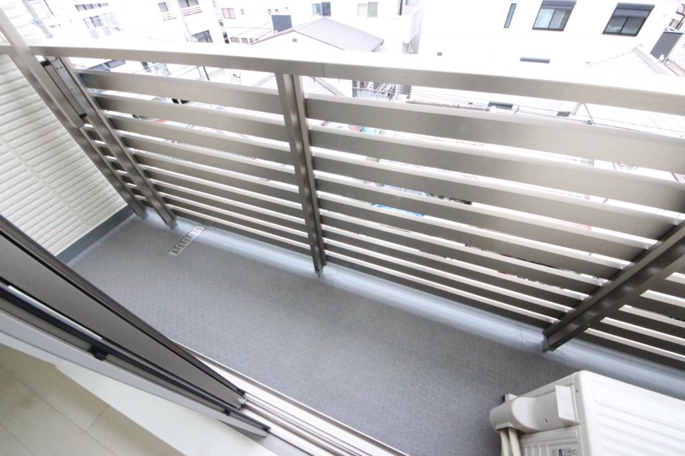 18/30 バルコニー