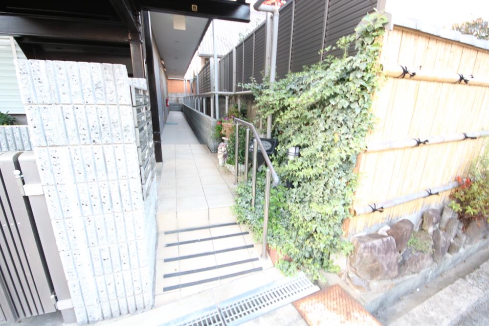 3/5 エントランス