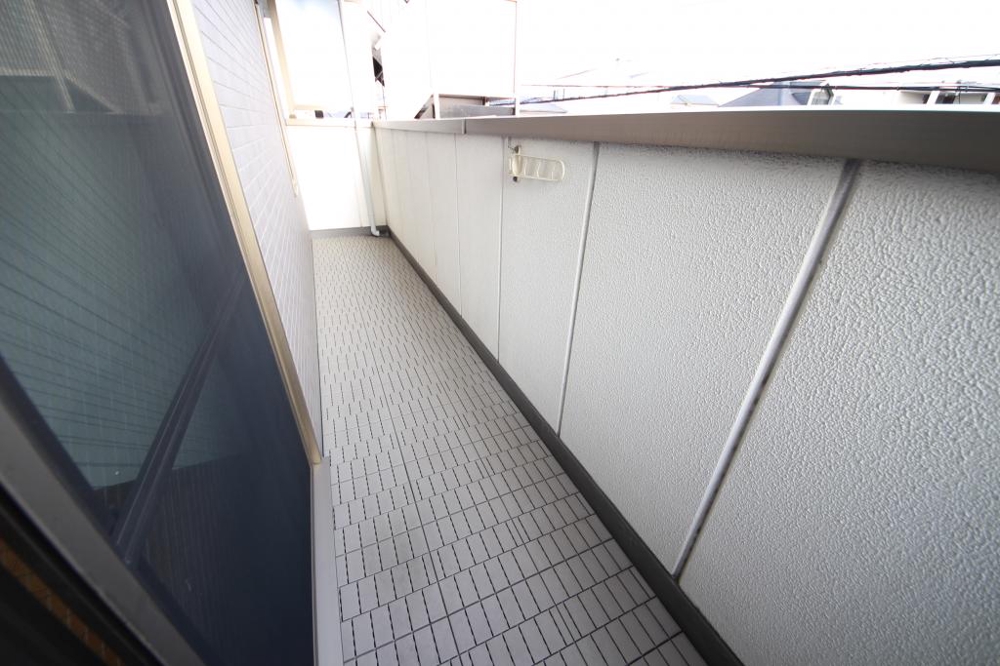 17/30 バルコニー