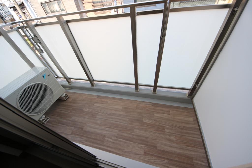 17/30 バルコニー