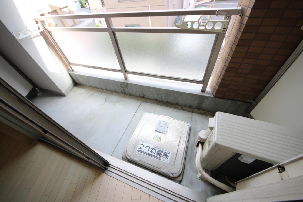 18/30 バルコニー