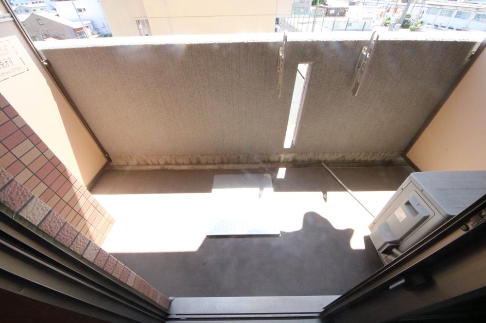 18/30 バルコニー