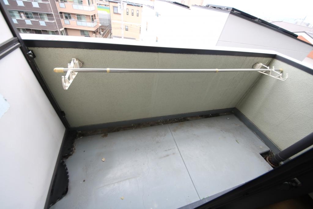 18/30 バルコニー