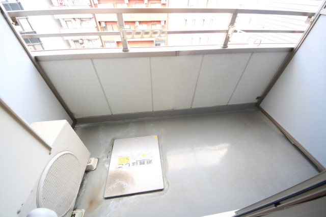 18/30 バルコニー