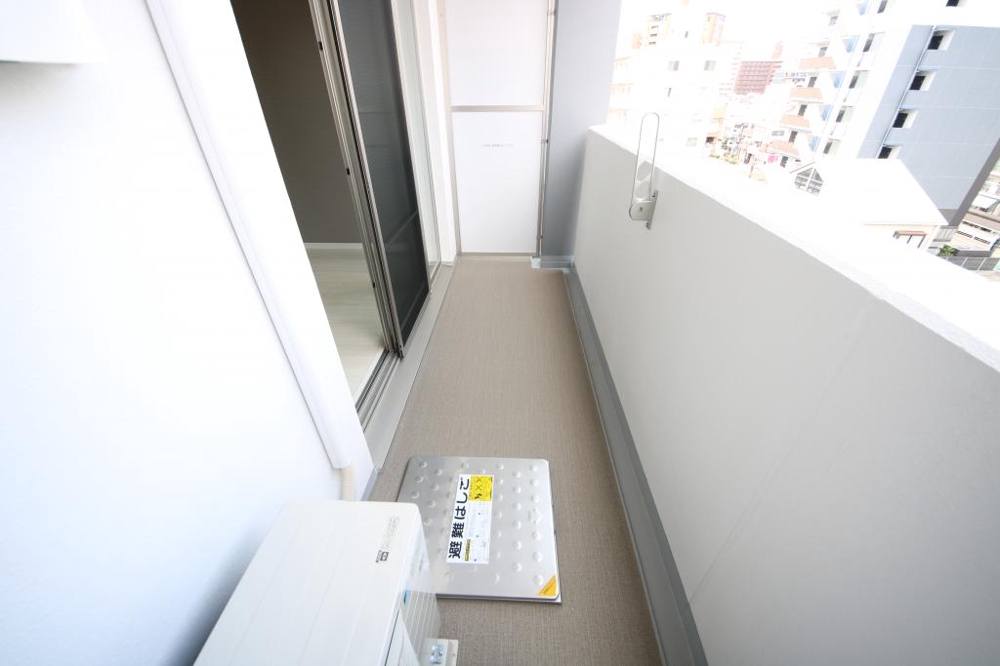 17/30 バルコニー