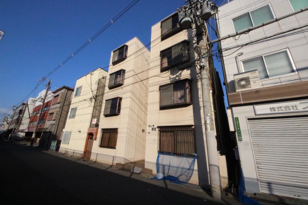 29/30 エントランス