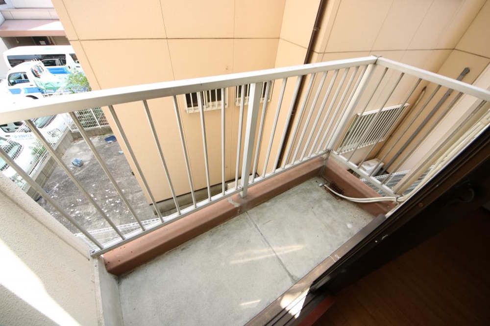 19/30 バルコニー