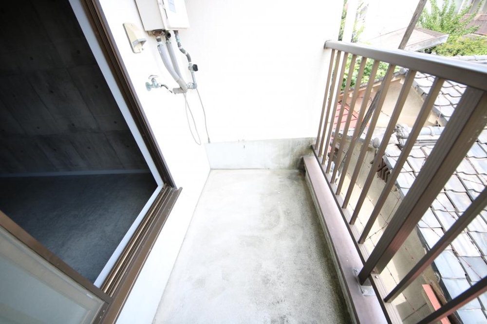 17/30 バルコニー