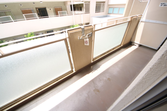 18/30 バルコニー