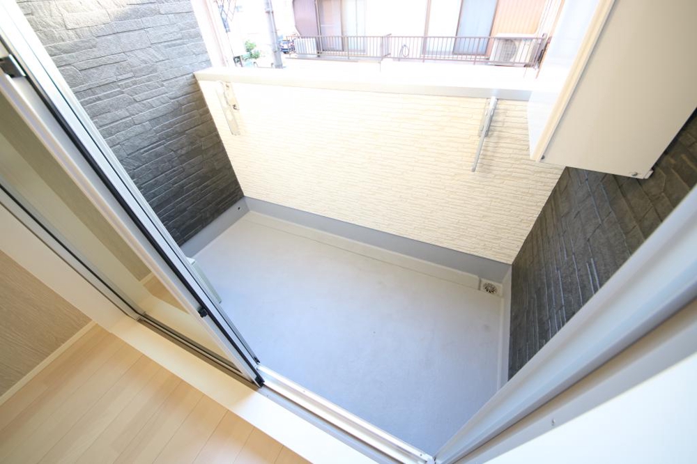 17/30 バルコニー