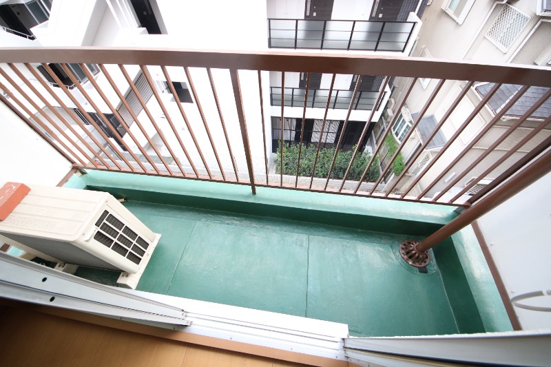 18/30 バルコニー