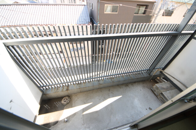 17/30 バルコニー