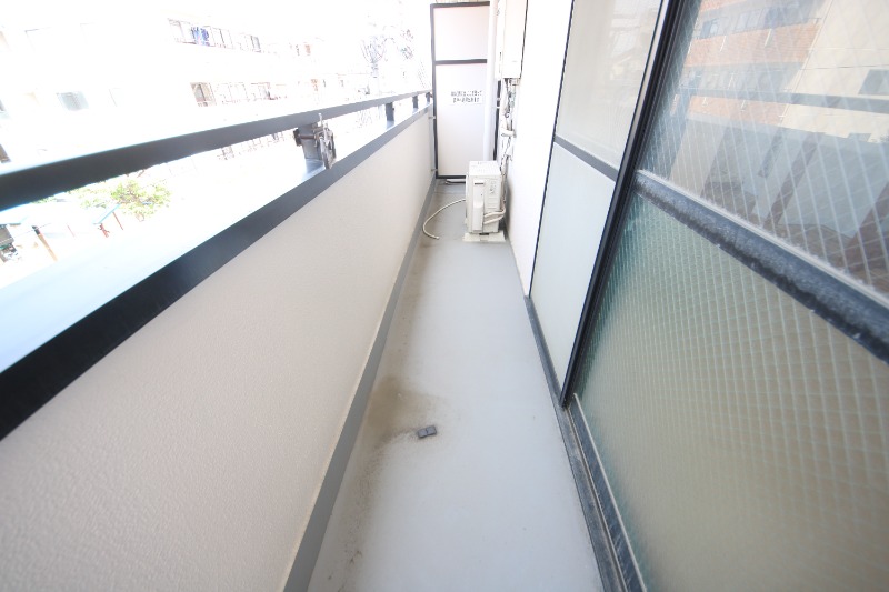 18/30 バルコニー