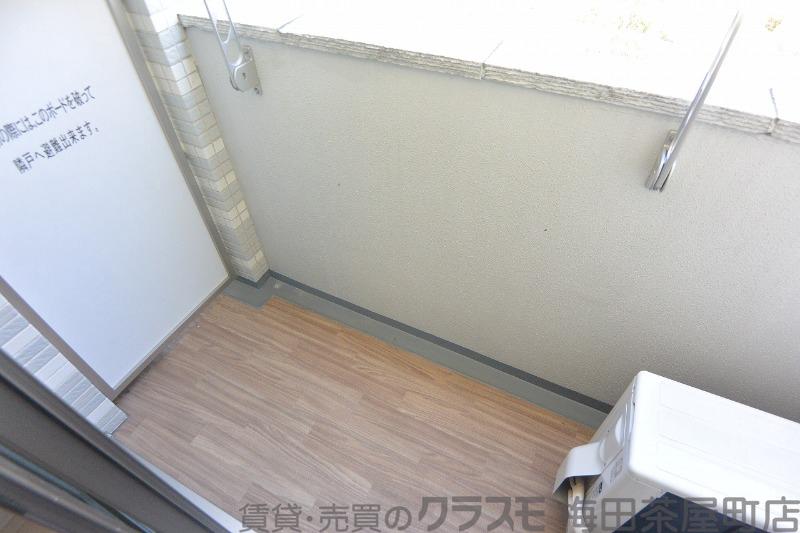 21/30 バルコニー